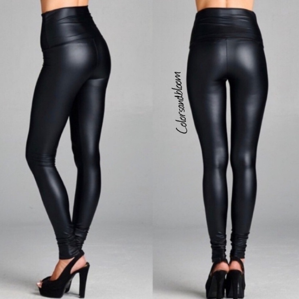 Vegan Faux Fur Leather Leggings - Picture 2 of 3